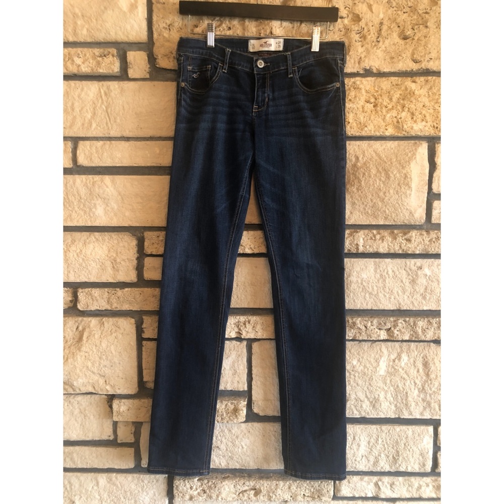 Like New Hollister Jeans - Size 28